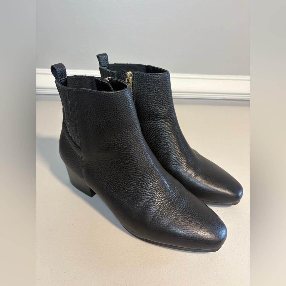 Talbots Dakota Ankle Boots | Women’s 7.5 | Black Pebbled Leather - Picture 3 of 11